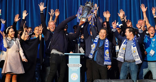 Leicester City rước cúp: Bữa đại tiệc lịch sử - 14