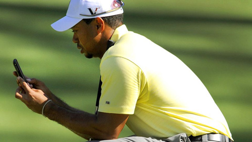 Golf 24/7: Twitter của Tiger Woods hái ra tiền - 1