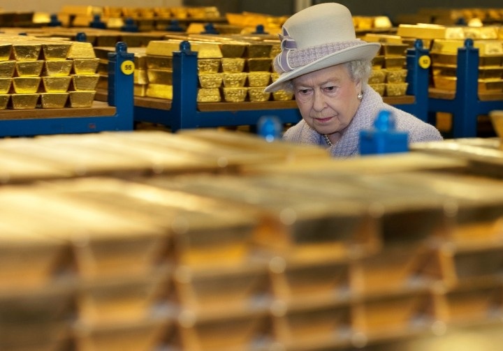 Trung Quốc mua hầm vàng 90 tỉ USD của Anh - 1