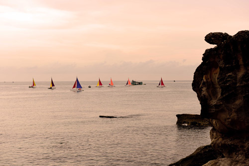 Đến Phú Quốc, "no mắt" xem đua thuyền buồm - 7