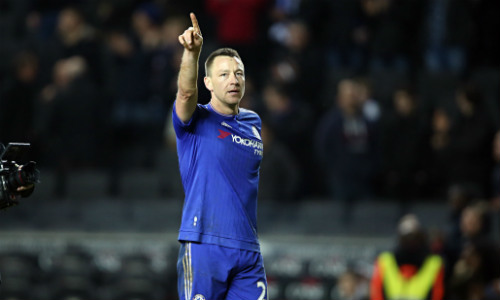 Tin HOT tối 18/5: Terry ký hợp đồng 1 năm với Chelsea - 1
