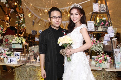 Vợ chồng Lương Thế Thành lần đầu xuất hiện sau lễ cưới - 5