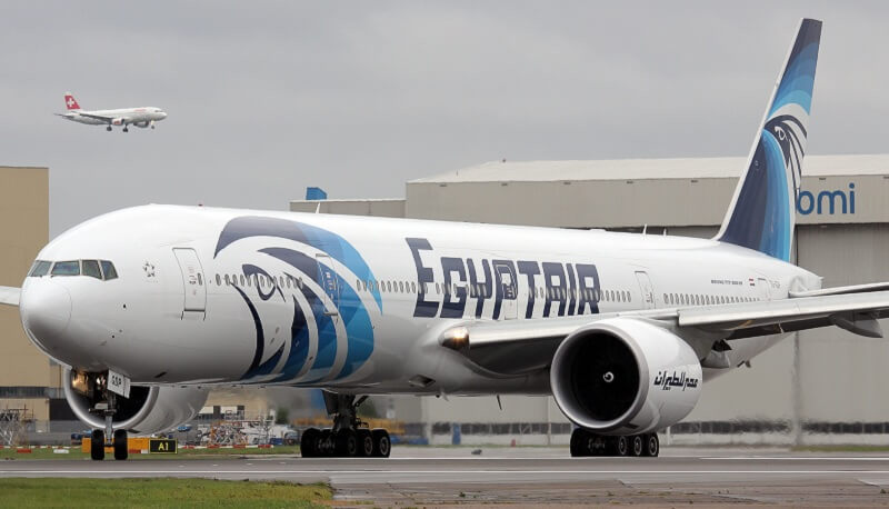 Chuyên gia: Máy bay Ai Cập chở 66 người rơi do khủng bố - 1