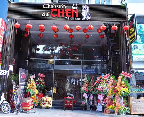 Giải mã sức hút đặc biệt của cháo sườn Chú Chen tại Sài Gòn - 1