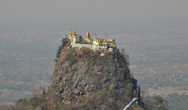 Tu viện Taung, Myanmar.
