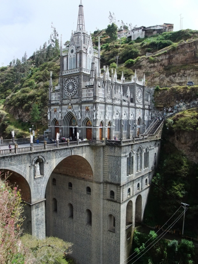 Thánh đường&nbsp;Las Lajas, Colombia.
