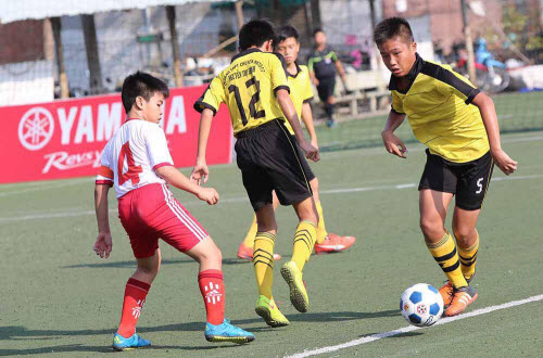 Tin HOT tối 10/5: Pep dụ Lewandowski cùng đến Man City - 2