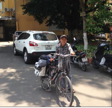Chàng trai “khùng” đạp xe xuyên Việt vận động hiến tạng - 1