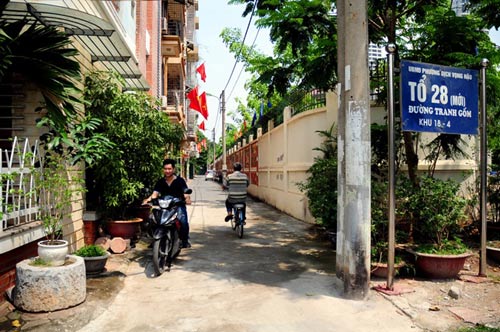 HN: Sợ quảng cáo rao vặt, cả ngõ góp tiền làm tường gốm - 2
