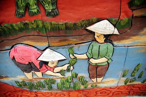 HN: Sợ quảng cáo rao vặt, cả ngõ góp tiền làm tường gốm - 8