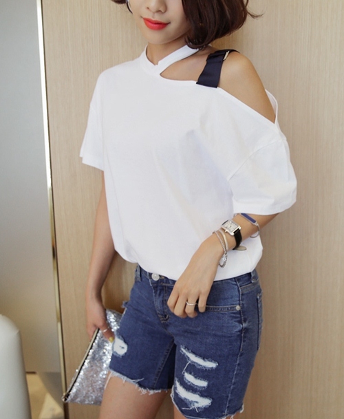 4 kiểu áo hở vai này, kiểu nào cũng đáng để thử - 4