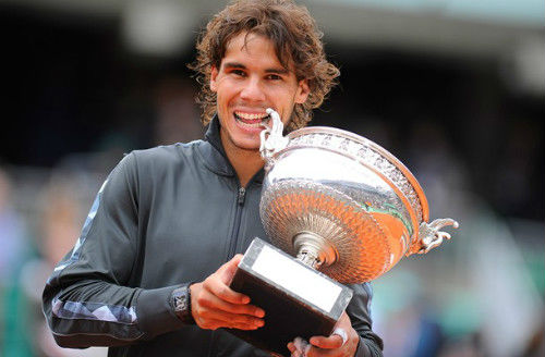 Roland Garros: Nadal "bỡ ngỡ" vì không phải ĐKVĐ - 1