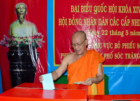 Tỷ lệ cử tri cả nước đã đi bầu cử đạt khoảng trên 70% - 8