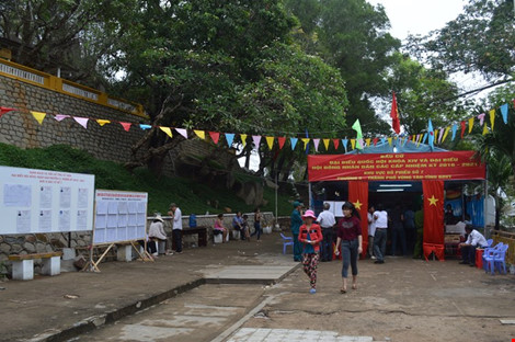 Tỷ lệ cử tri cả nước đã đi bầu cử đạt khoảng trên 70% - 6