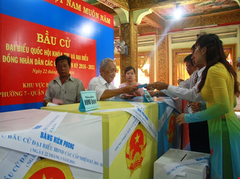Tỷ lệ cử tri cả nước đã đi bầu cử đạt khoảng trên 70% - 16