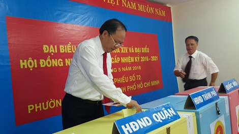 Tỷ lệ cử tri cả nước đã đi bầu cử đạt khoảng trên 70% - 19