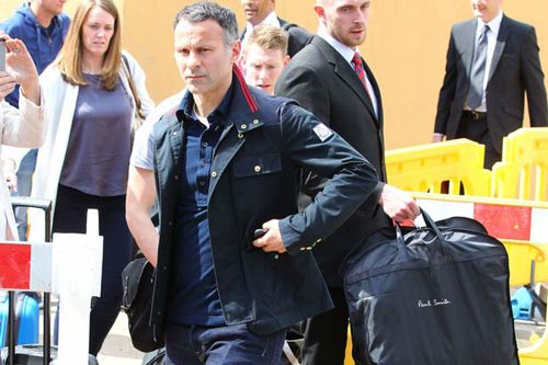 Mourinho đến, Giggs thu xếp hành lý tạm biệt MU - 1