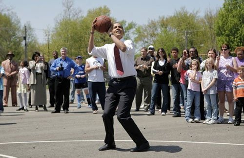 Obama: Vị Tổng thống suýt trở thành VĐV bóng rổ - 1
