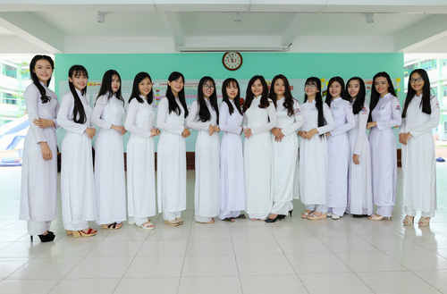 Ngắm nữ sinh Việt dịu dàng trong tà áo dài trắng - 6