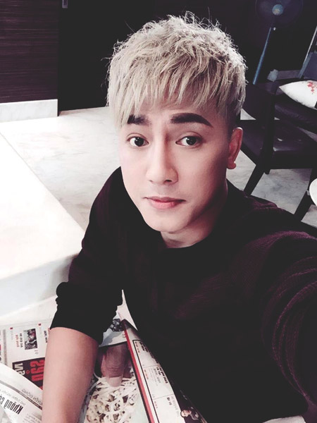 “Bữa tối một mình” không đơn độc của Châu Khải Phong - 8