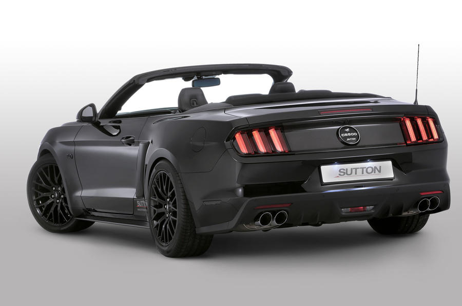 Ford Mustang độ phong cách và mạnh mẽ - 3