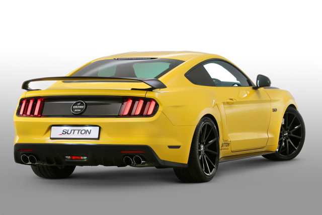 Ford Mustang độ phong cách và mạnh mẽ - 4