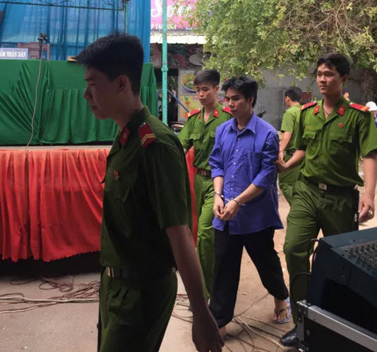 Vợ bị hành hung, chồng đâm chết khách mua dâm - 2
