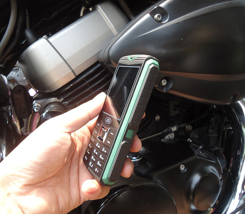 Điện thoại siêu bền pin dùng 20 ngày giá 479.000 "mua 1 được 2" - 2