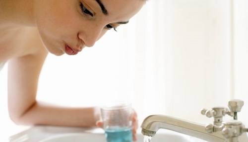 Cách chữa viêm loét miệng đơn giản, an toàn tại nhà - 4