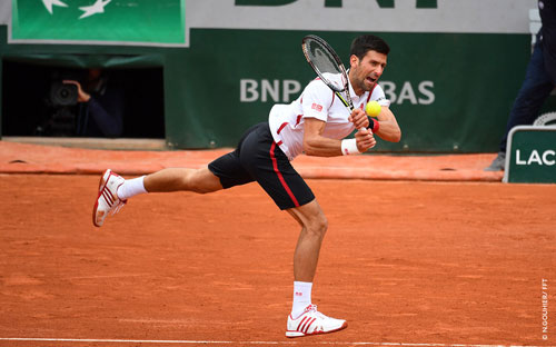 Roland Garros ngày 5: Serena siêu tốc vào vòng 3 - 3