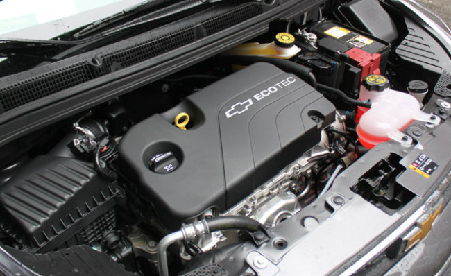 Động cơ Ecotec hút khí tự nhiên, kết cấu 4 xy-lanh, dung tích 1.4L của General Motors. Với phiên bản hút khí tự nhiên, động cơ Ecotec này của GM được tìm thấy trong mẫu xe Chevrolet Spark. Khi đi kèm với bộ hộp số CVT, Ecotec của Spark cho công suất 98 mã lực, chỉ số tiêu thụ nhiên liệu 30 mpg (~7,84L/100Km) đường phố và 41 mpg (~5,73L/100Km) đường cao tốc.