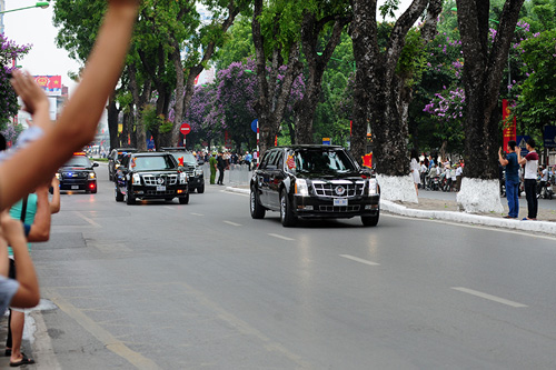 CSGT “mở đường” cho ông Obama: Bảo vệ Tổng thống như phim - 3