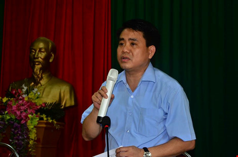 Chủ tịch Chung đối thoại với người dân bãi rác Nam Sơn - 1