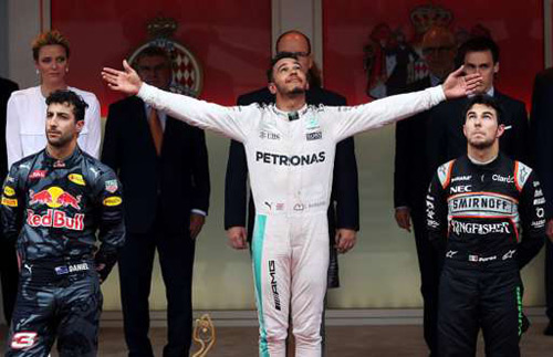 Video F1, Monaco GP: Lần đầu cho Hamilton - 2