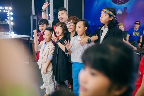 Em trai MC Thảo My gây ấn tượng tại Vietnam Idol - 1