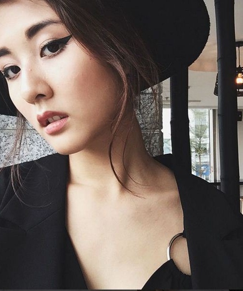 Mặc màu đen đẹp như 3 nàng hotgirl Việt - 6