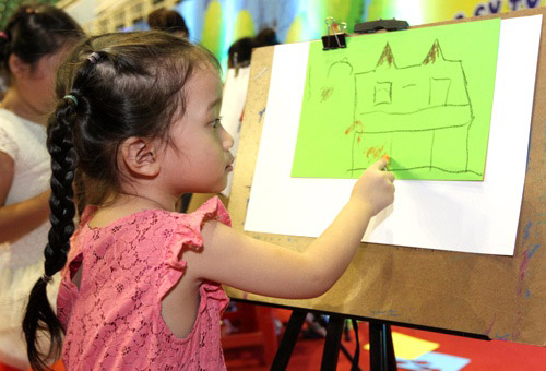 Trò chơi thủ công, vận động hút trẻ em Sài Gòn - 7