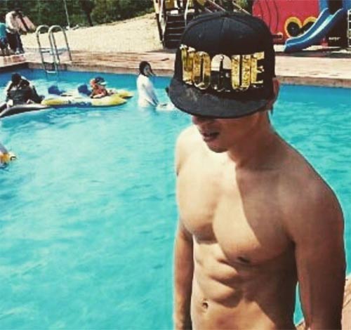 10 nam thần xứ Hàn có cơ bắp vạm vỡ khiến fan điêu đứng - 2