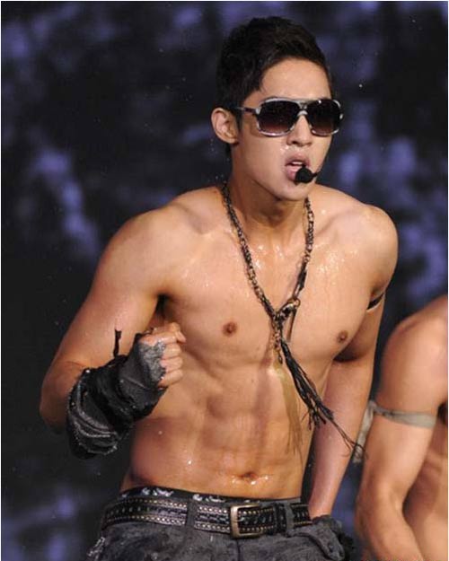 10 nam thần xứ Hàn có cơ bắp vạm vỡ khiến fan điêu đứng - 10