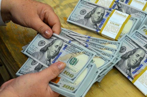 “Lãi suất USD 0%” đã thất bại - 1