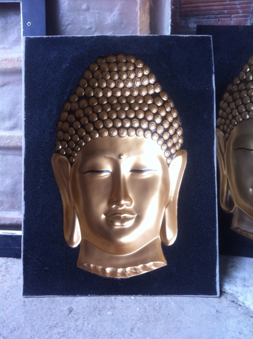 Xu hướng món quà trang trí độc, lạ với tranh điêu khắc 3D mạ vàng - 1