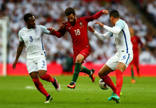 Video Anh vs Bo Dao Nha