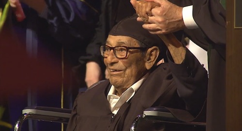 Cụ ông 85 tuổi lọt top kỷ lục TG nhờ 4 lần leo Fansipan - 8