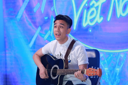 Hot boy Việt kiều vẫn giành vé vàng Idol dù hát không hay - 1