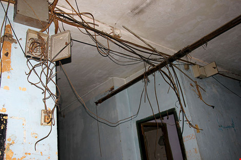 Bên trong chung cư "ma" sắp được tháo dỡ ở Sài Gòn - 16