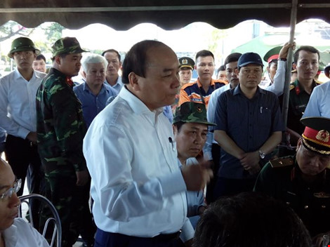 Thủ tướng Nguyễn Xuân Phúc vào Đà Nẵng chỉ đạo xử lý vụ chìm tàu - 1