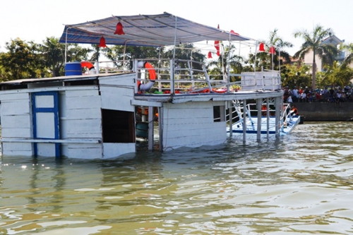 "Hồ sơ đen" của tàu Thảo Vân 2 bị lật trên sông Hàn - 1