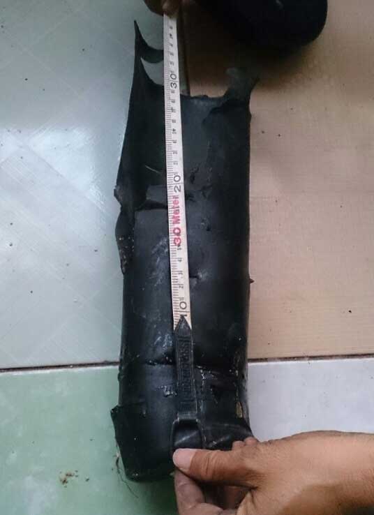 Vụ nổ ở đảo Phú Qúy: Tận thấy những bánh thuốc nổ - 2