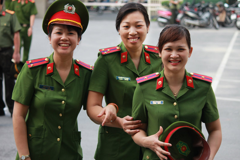 Ảnh: Trang phục xuân hè mới của ngành công an - 15