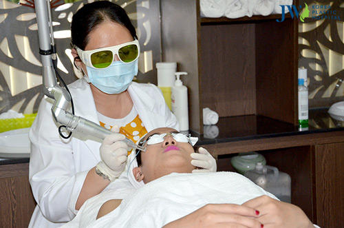 Bí quyết chữa khỏi bớt chàm bẩm sinh - 3